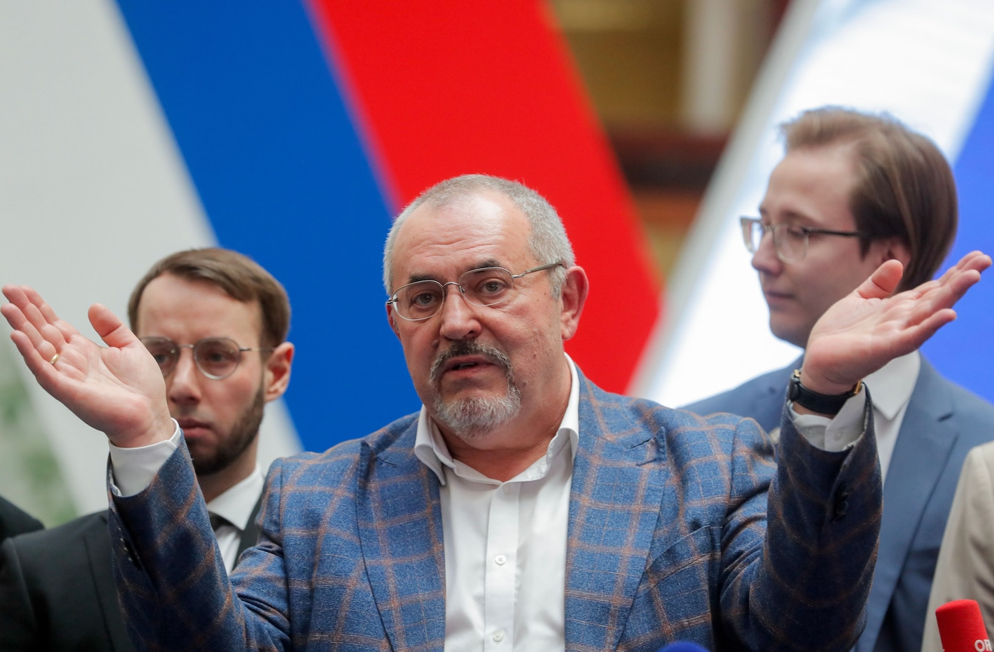 Boris Nadezhdin, antiwar candidate, banned from challenging Putin